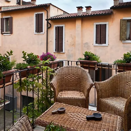 Sanzenetto Apartment